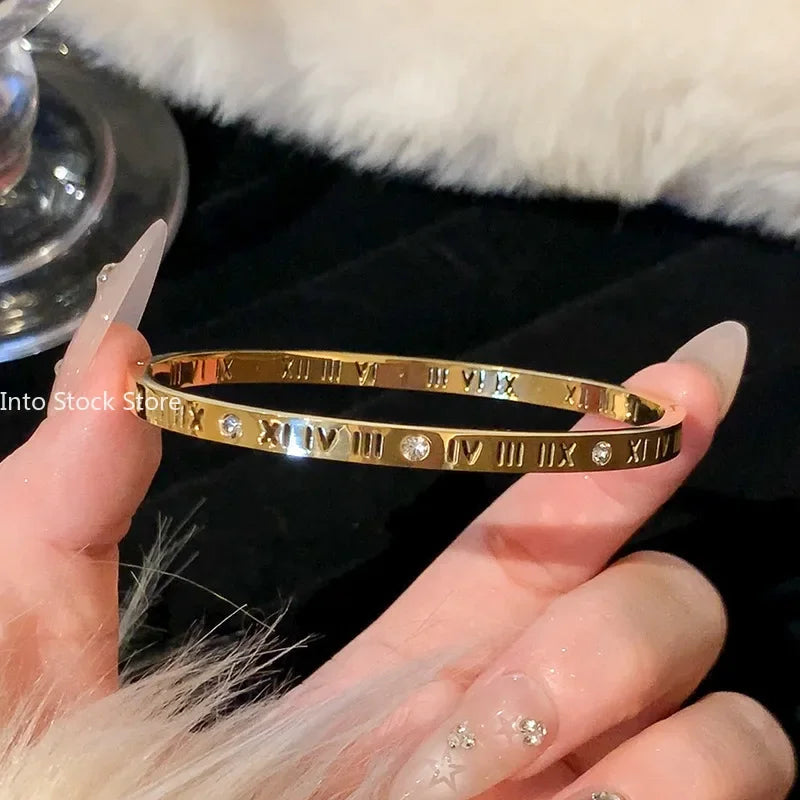 Gold Plated Bracelet White Fritillary Shell Bracelet Luxury Design