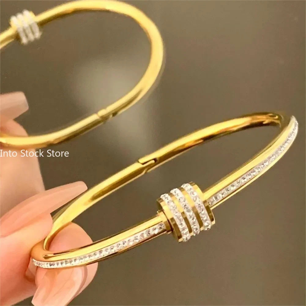 Gold Plated Bracelet White Fritillary Shell Bracelet Luxury Design