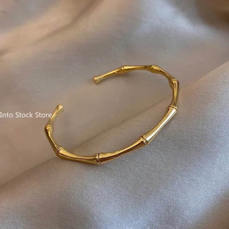 Gold Plated Bracelet White Fritillary Shell Bracelet Luxury Design