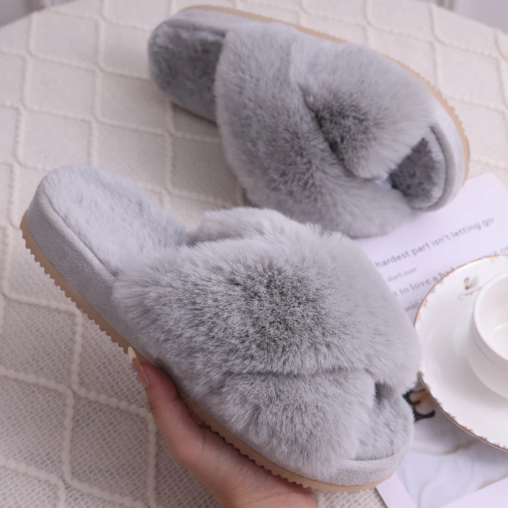 "Comwarm Women's Cross-Band Fuzzy Slippers: Fluffy open-toe house slippers made of cozy plush material. Ideal for indoor and outdoor use as comfortable bedroom shoes or fur sandals."