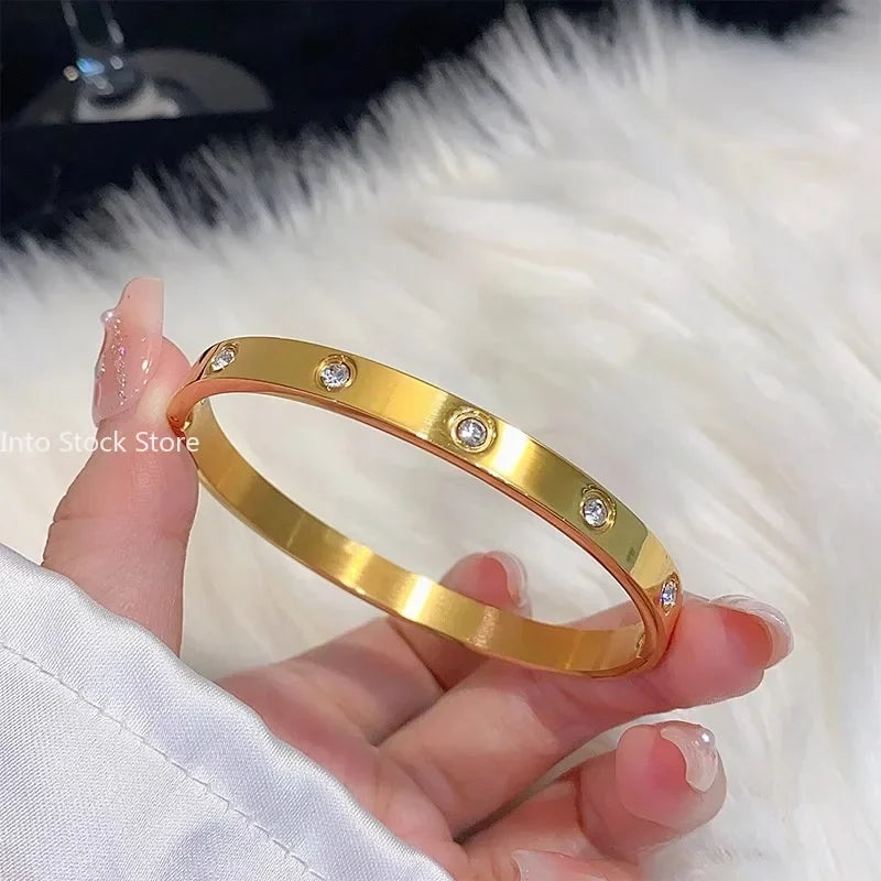 Gold Plated Bracelet White Fritillary Shell Bracelet Luxury Design