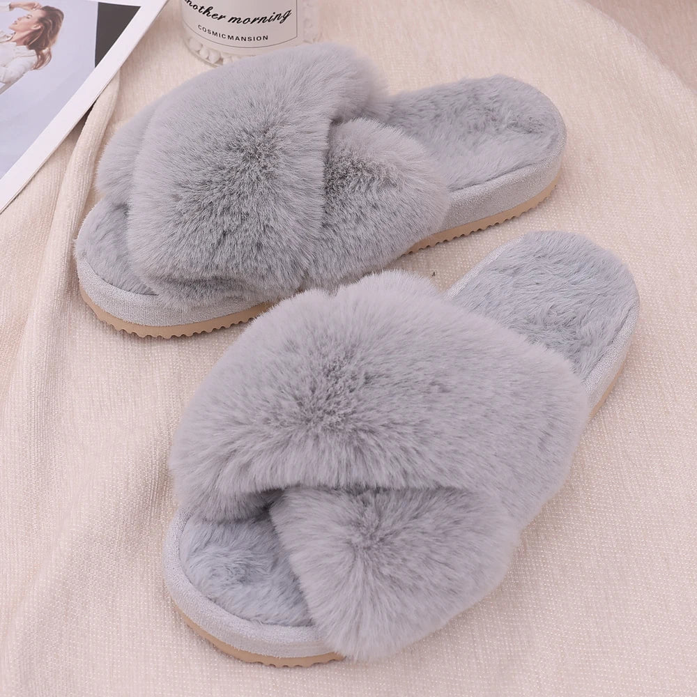 "Comwarm Women's Cross-Band Fuzzy Slippers: Fluffy open-toe house slippers made of cozy plush material. Ideal for indoor and outdoor use as comfortable bedroom shoes or fur sandals."